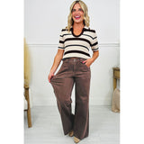 Retro Washed Patch Pocket Loose Jeans